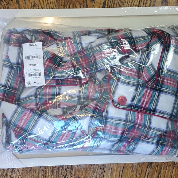 Men's plaid pajama set by Family PJs for Christmas in Stewart plaid pattern - Picture 6 of 9